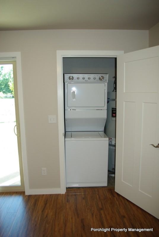 AARON2003 - Photo 4 of 15