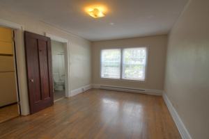 featured image of 439 University Avenue