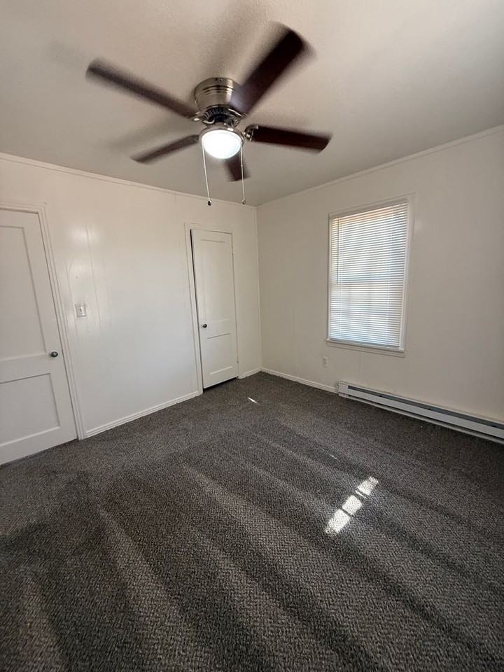 3217 Baylor St - Photo 7 of 11