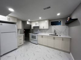 featured image of 81 Dudhope Avenue #LOWER