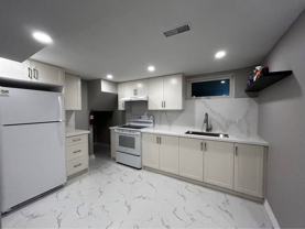 81 Dudhope Avenue #LOWER - Photo 1 of 1