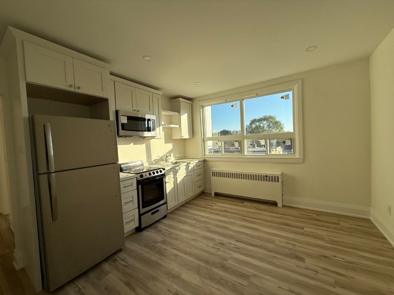 611 Concession Street - Photo 2 of 8