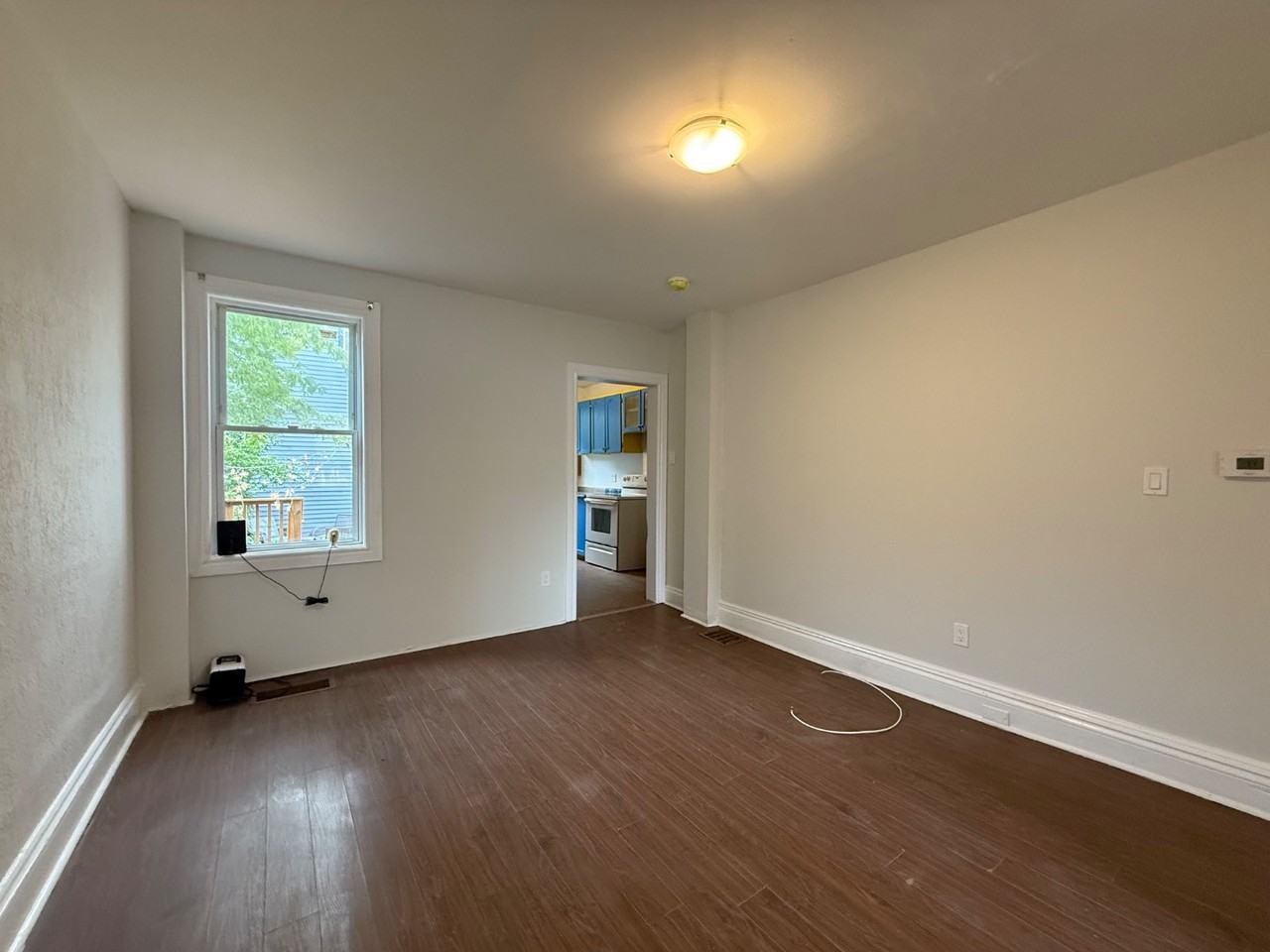 514 Cannon Street East - Photo 7 of 21