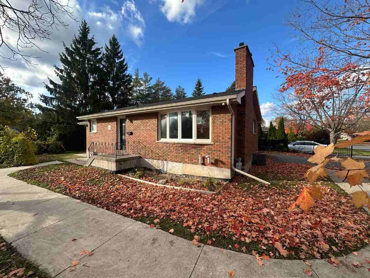 778 Weller St - Photo 2 of 22