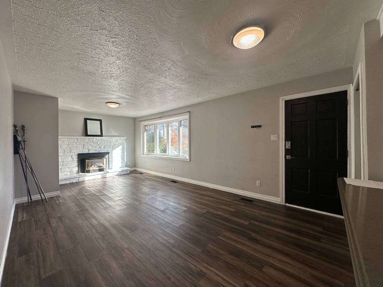 778 Weller St - Photo 7 of 22