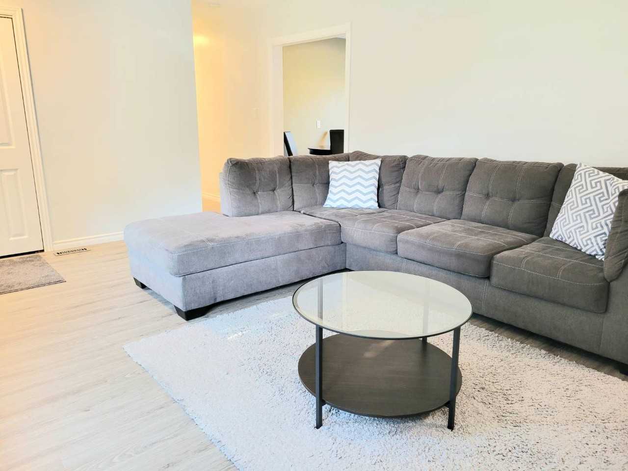 1116 Indian Road North - Photo 4 of 20