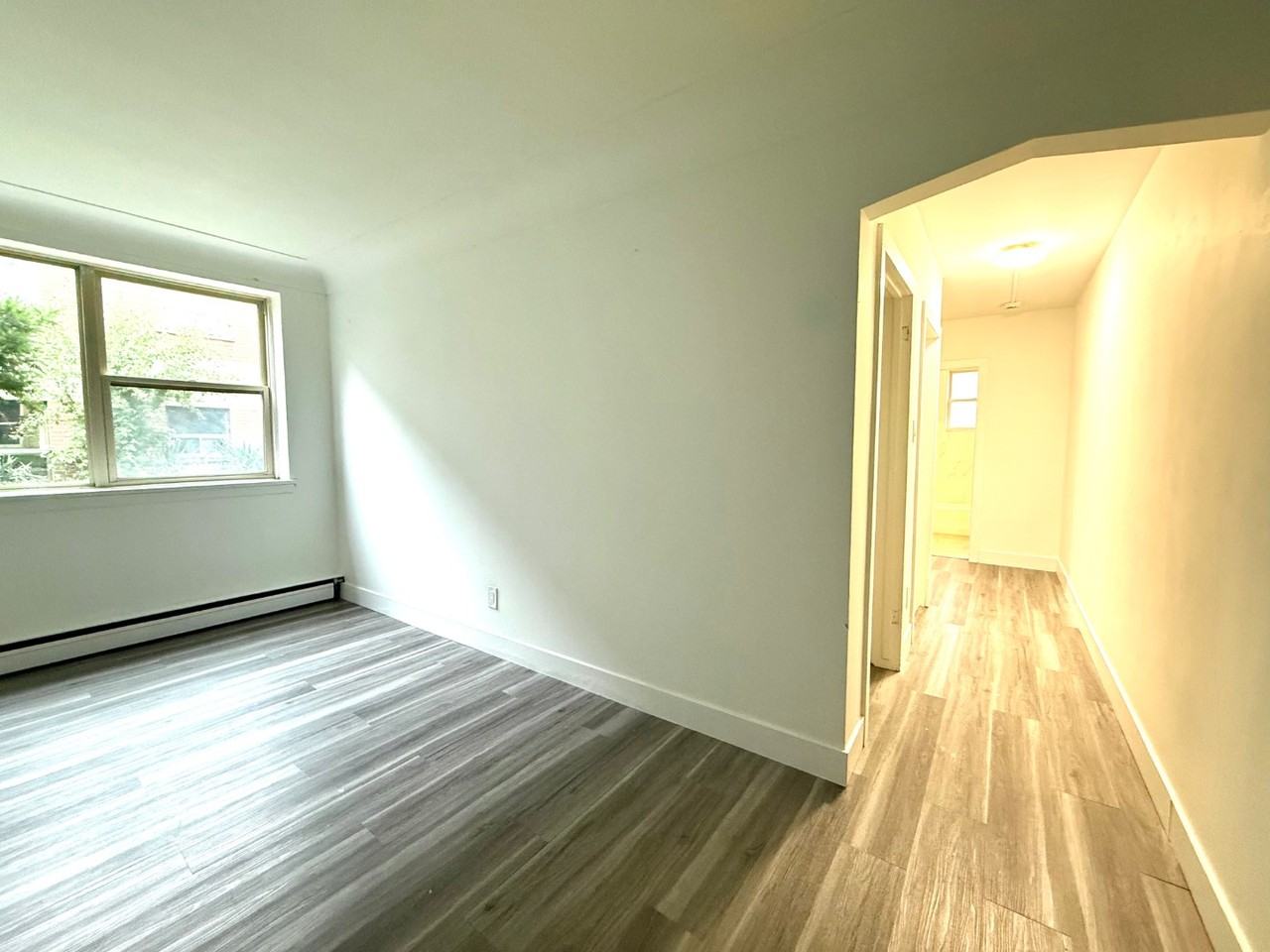 169 Park Row S - Photo 3 of 10