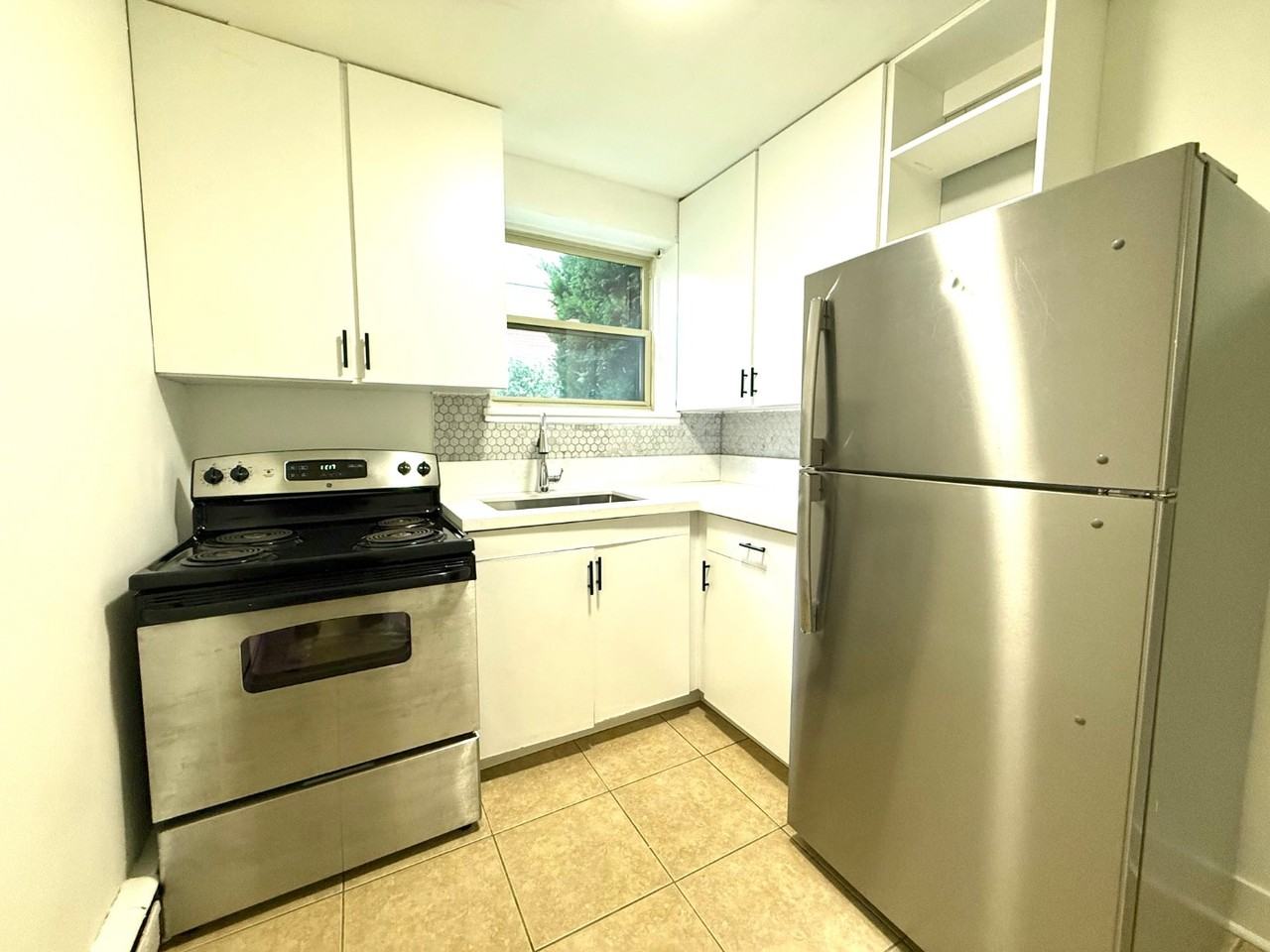 169 Park Row S - Photo 5 of 10