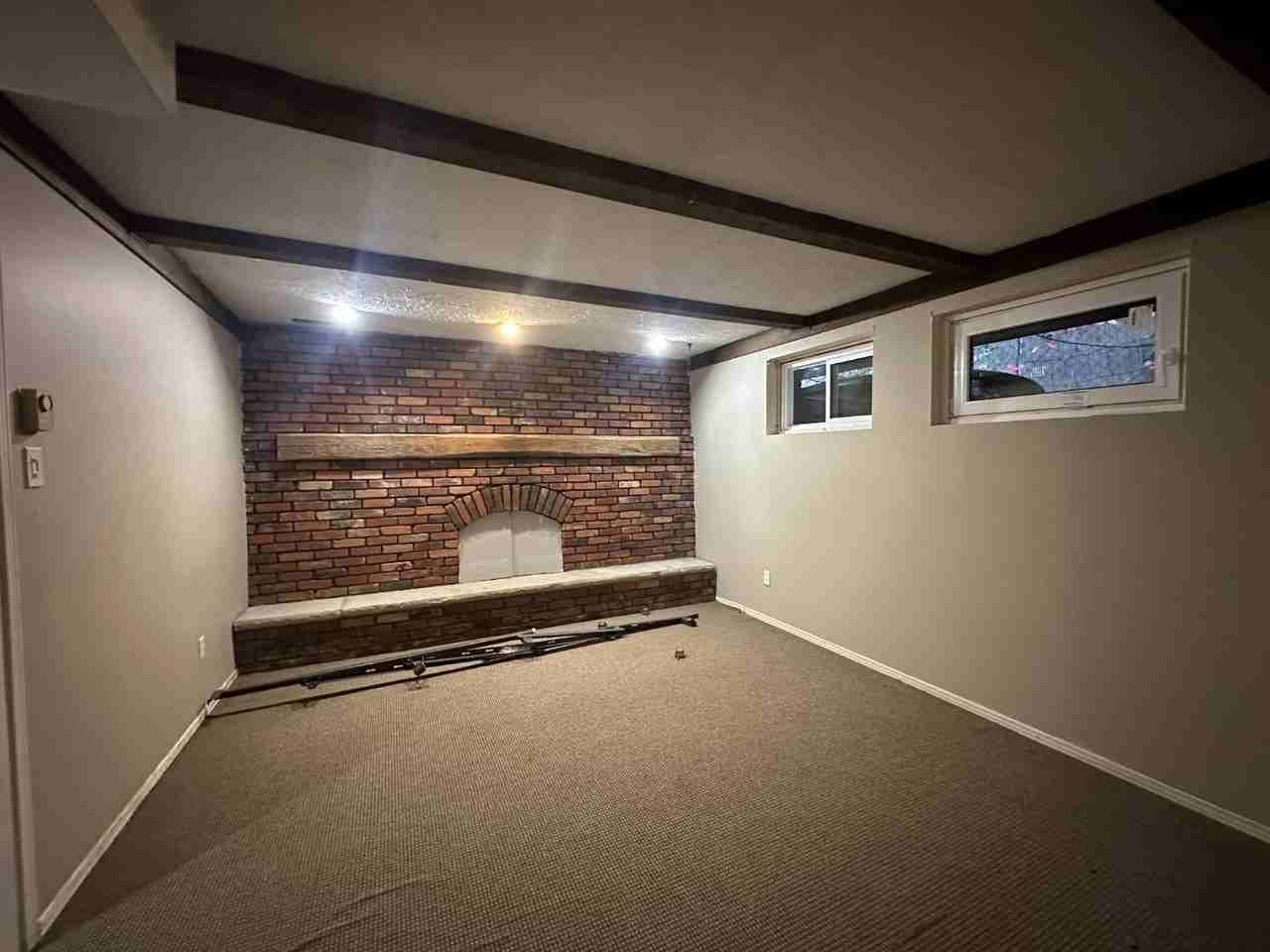 274 William St - Photo 7 of 24