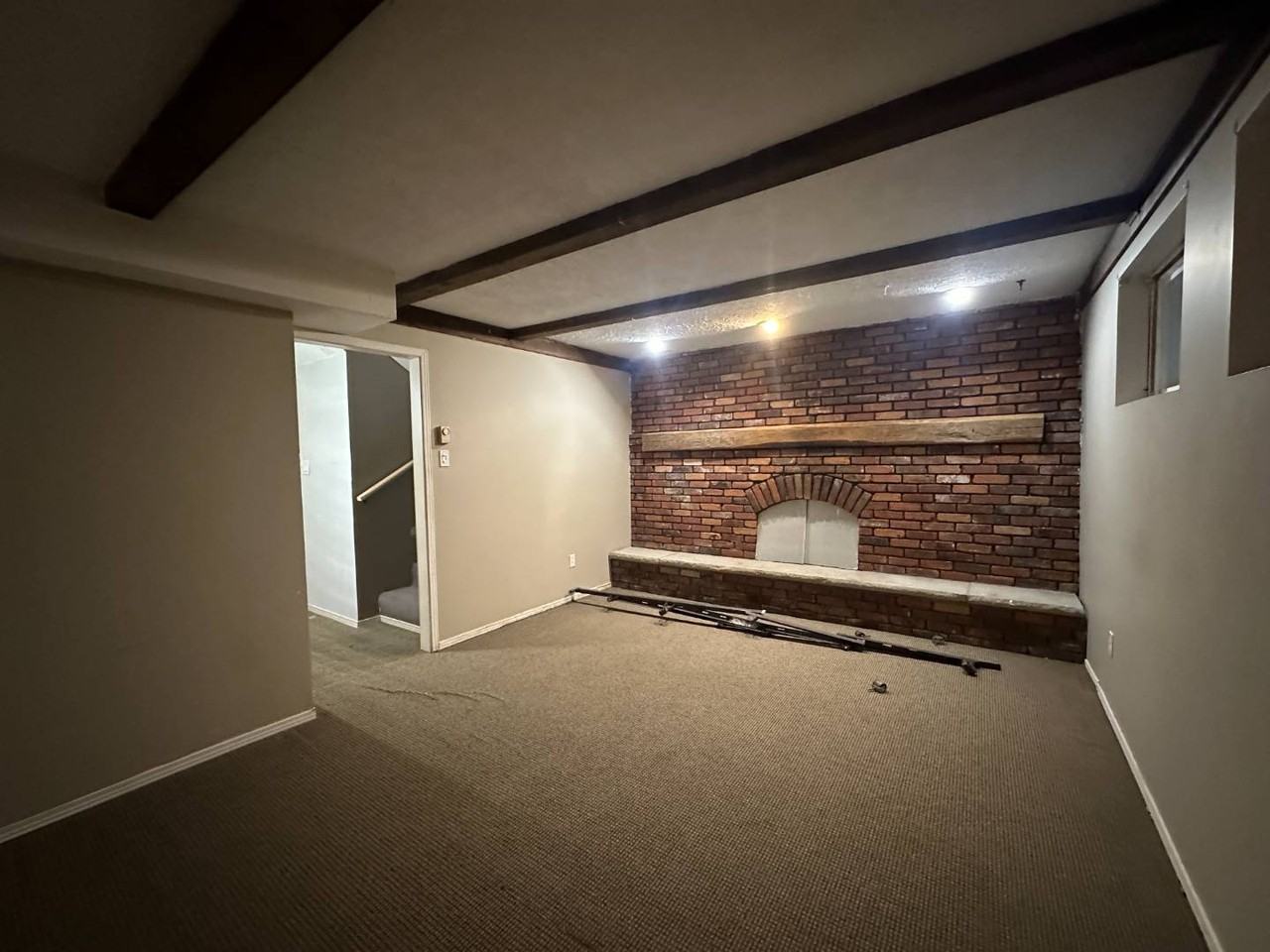 274 William St - Photo 6 of 23