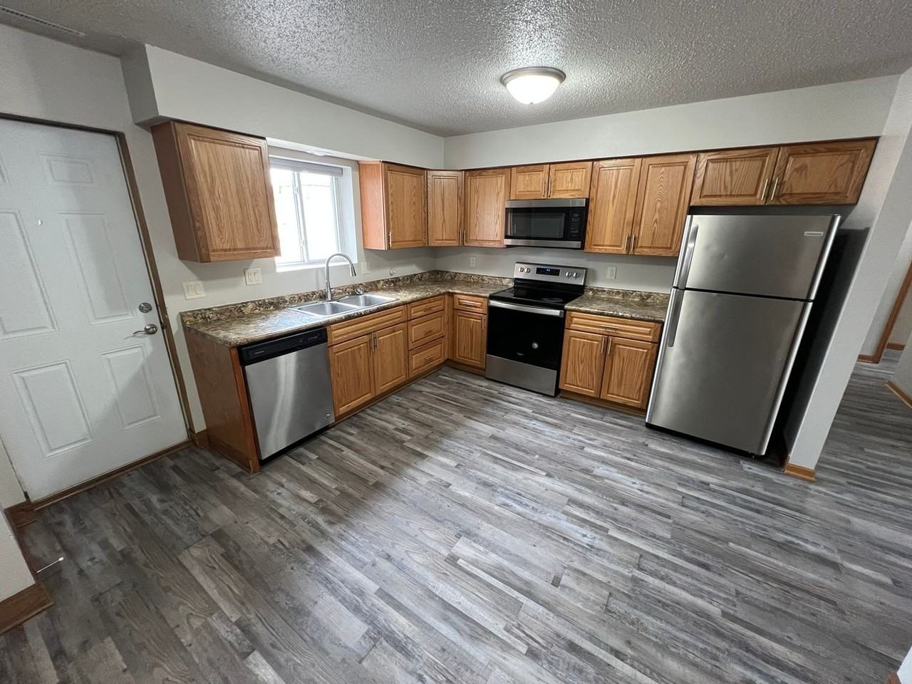 1304 Florida Ave #1 - Photo 6 of 23