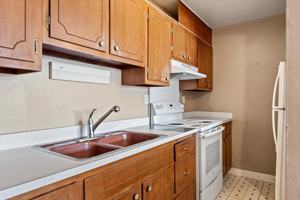 featured image of 105 S Elder Ln