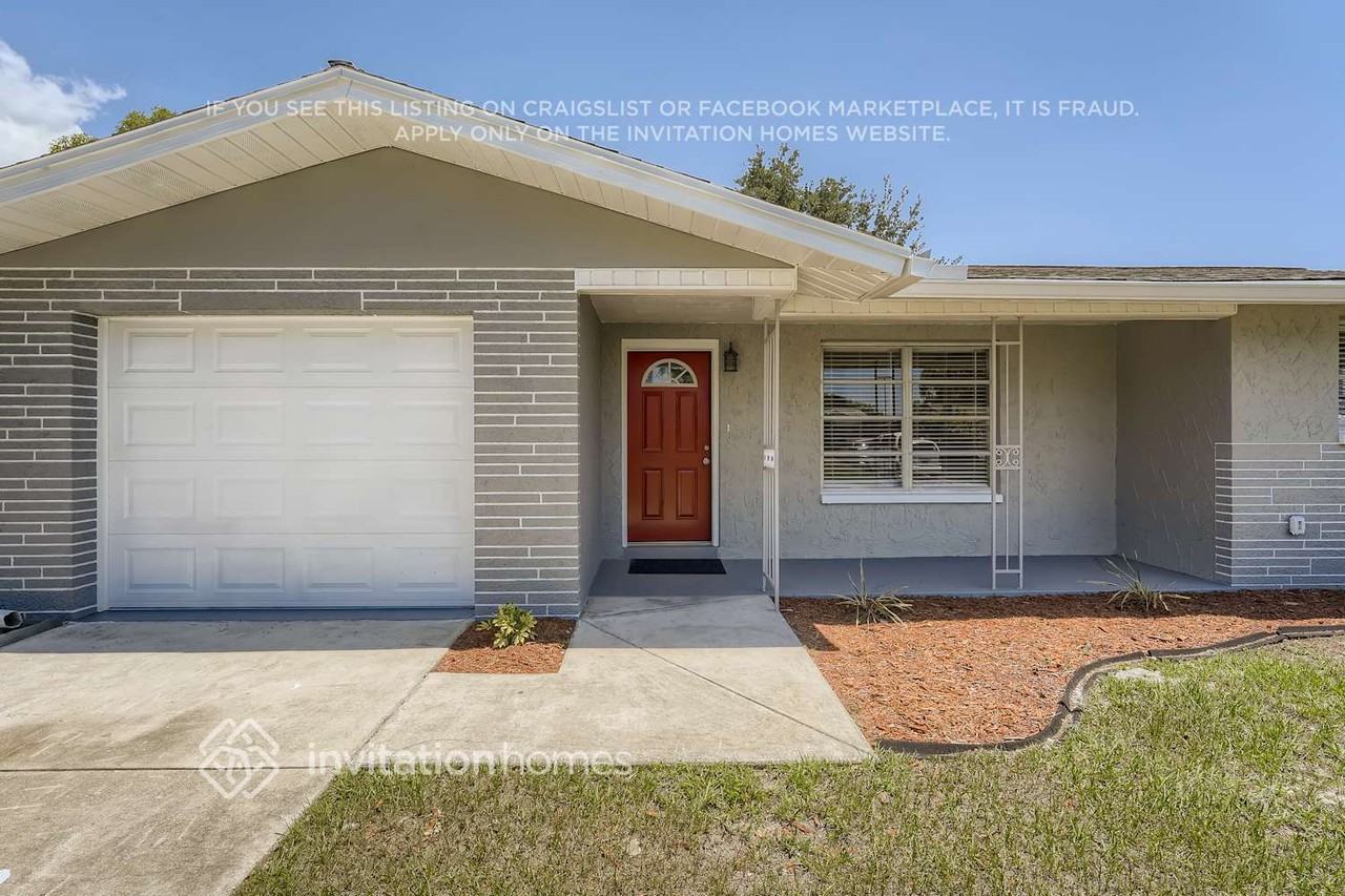 7530 Rosewood Dr - Photo 3 of 26