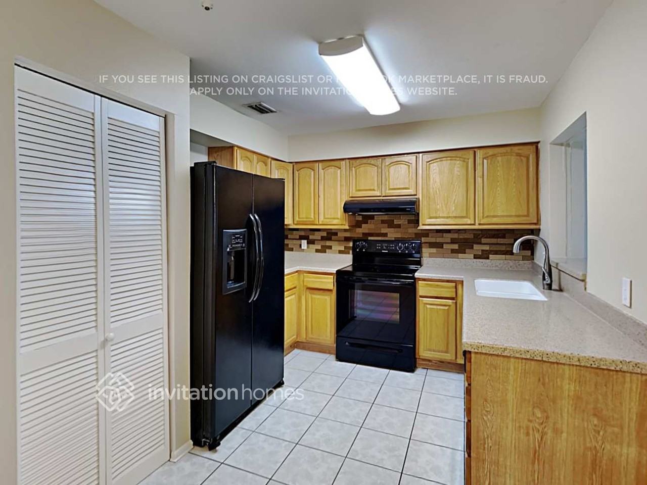 3319 Fox Ridge Dr - Photo 5 of 18