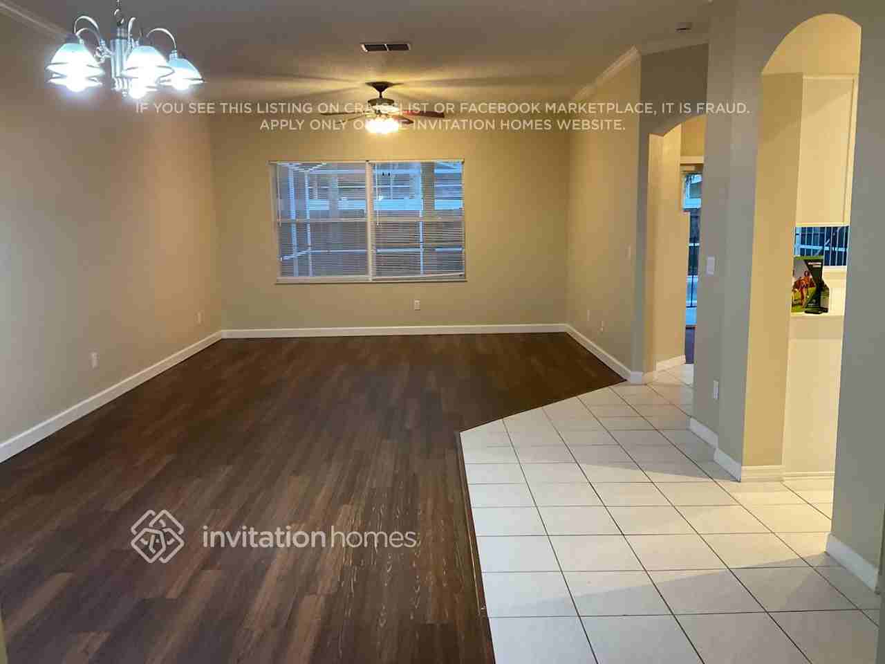 1137 Bishop Ave - Photo 3 of 18