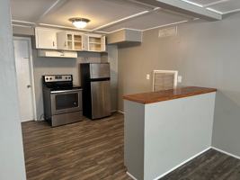 featured image of 1035 Mountain View Street