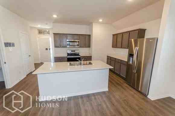 325 War Emblem Lane - Photo 3 of 15