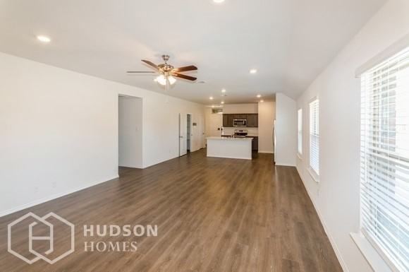 325 War Emblem Lane - Photo 5 of 15