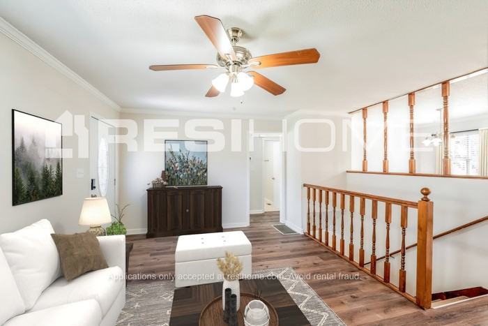 1882 Pebble Lake Dr - Photo 3 of 19