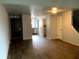 329 South 40th Place - Photo 1 of 1