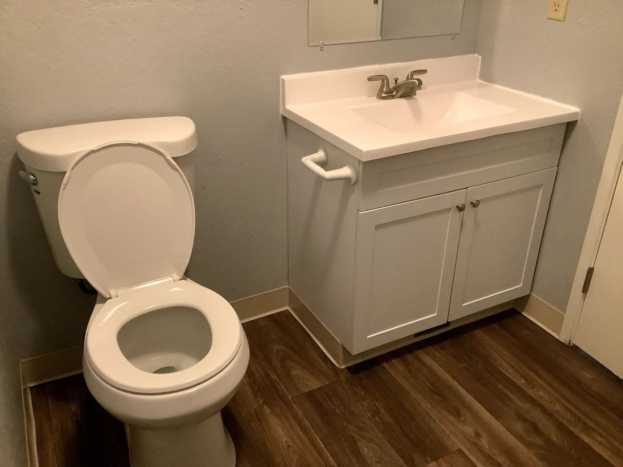 329 S 40th Pl - Photo 7 of 15