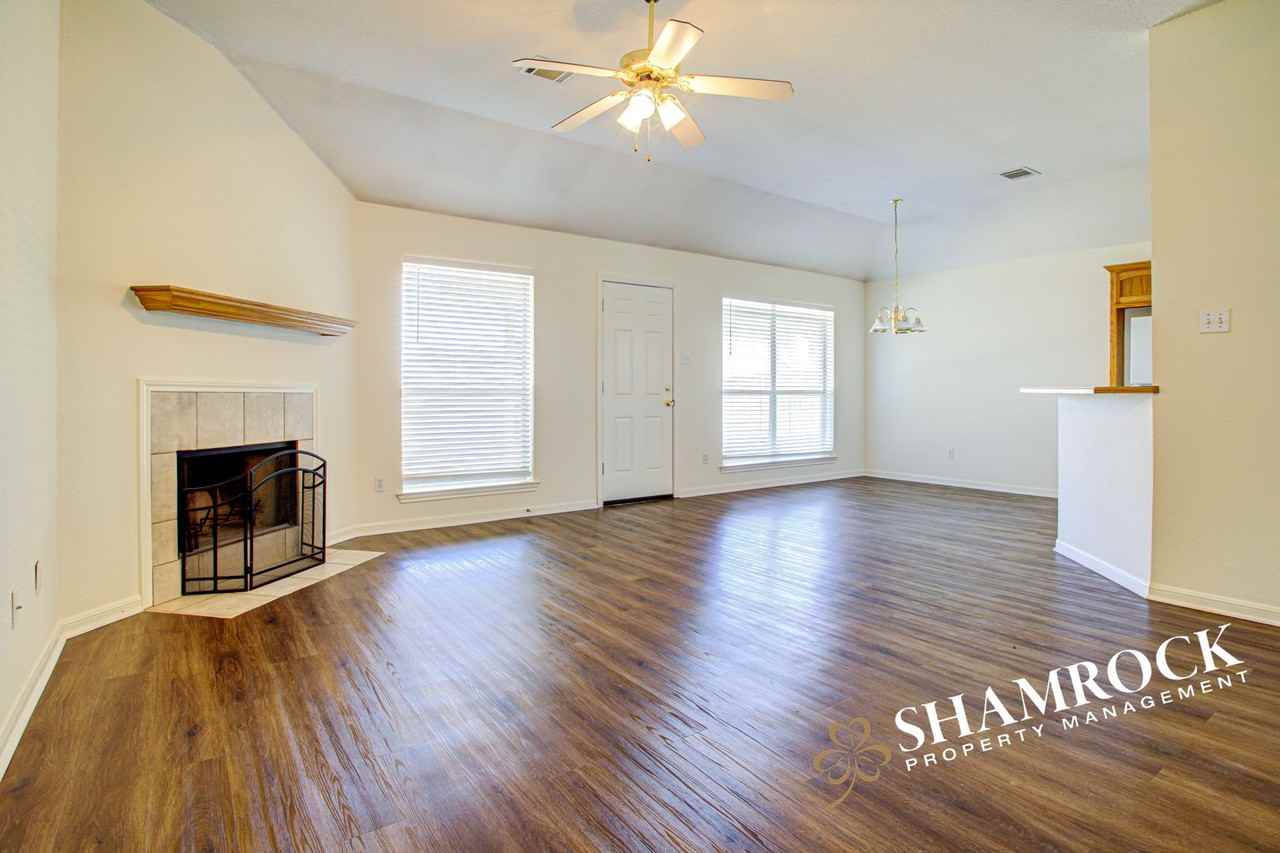 620 Park Ridge Rd - Photo 2 of 13