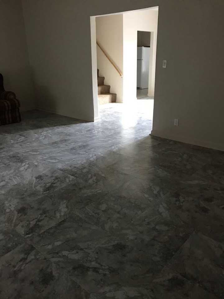 1220 East 15th Street - Photo 2 of 25