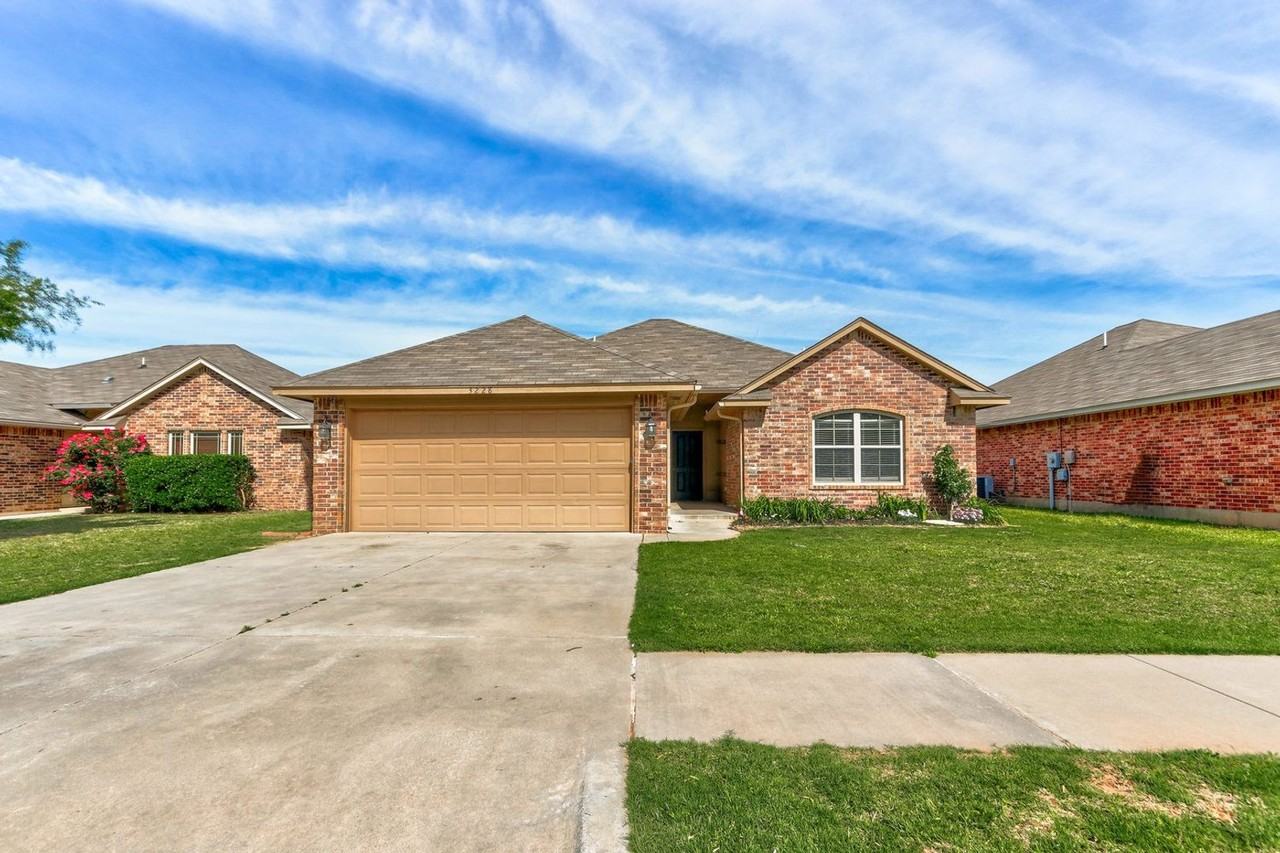 3228 Sahoma Trail - Photo 2 of 50