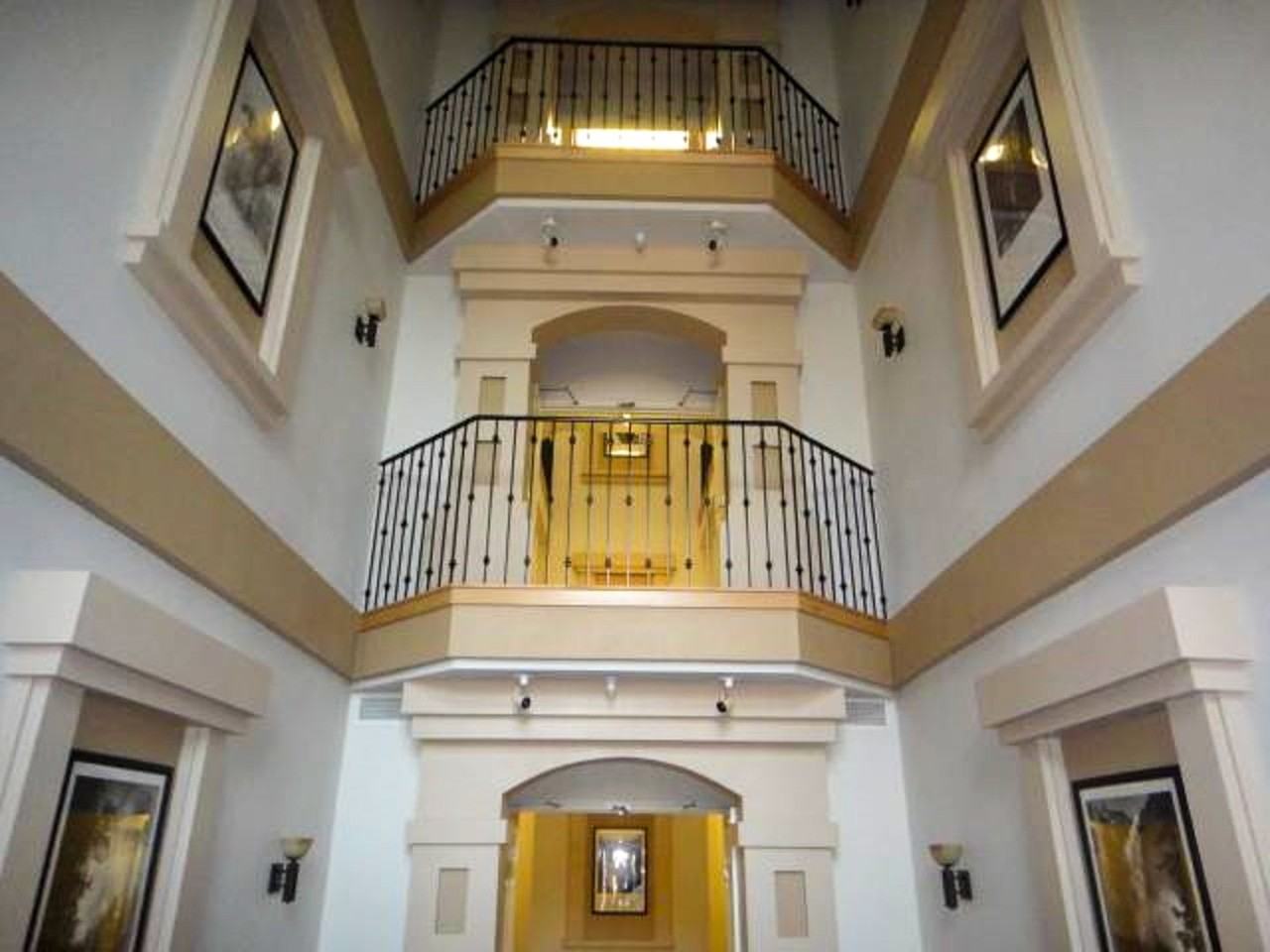 2450 Cascade Lane - Photo 2 of 24