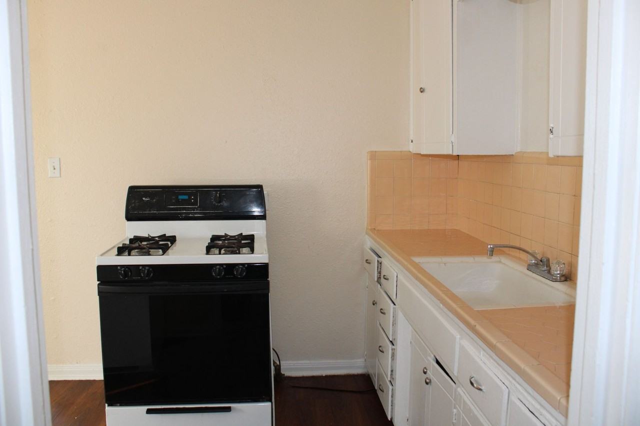 901 N Key Blvd - Photo 6 of 11