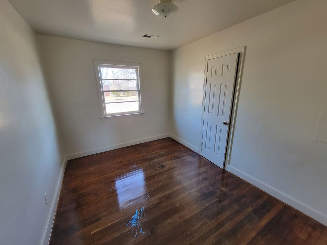 2308 Kersey Street - Photo 2 of 6