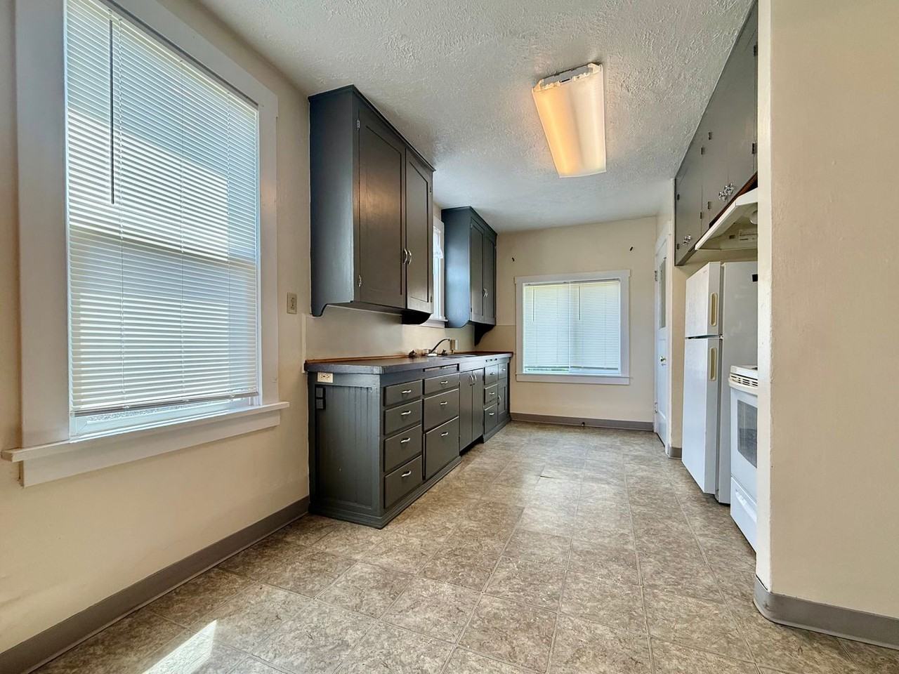 2512 North 2nd Street - Photo 6 of 15