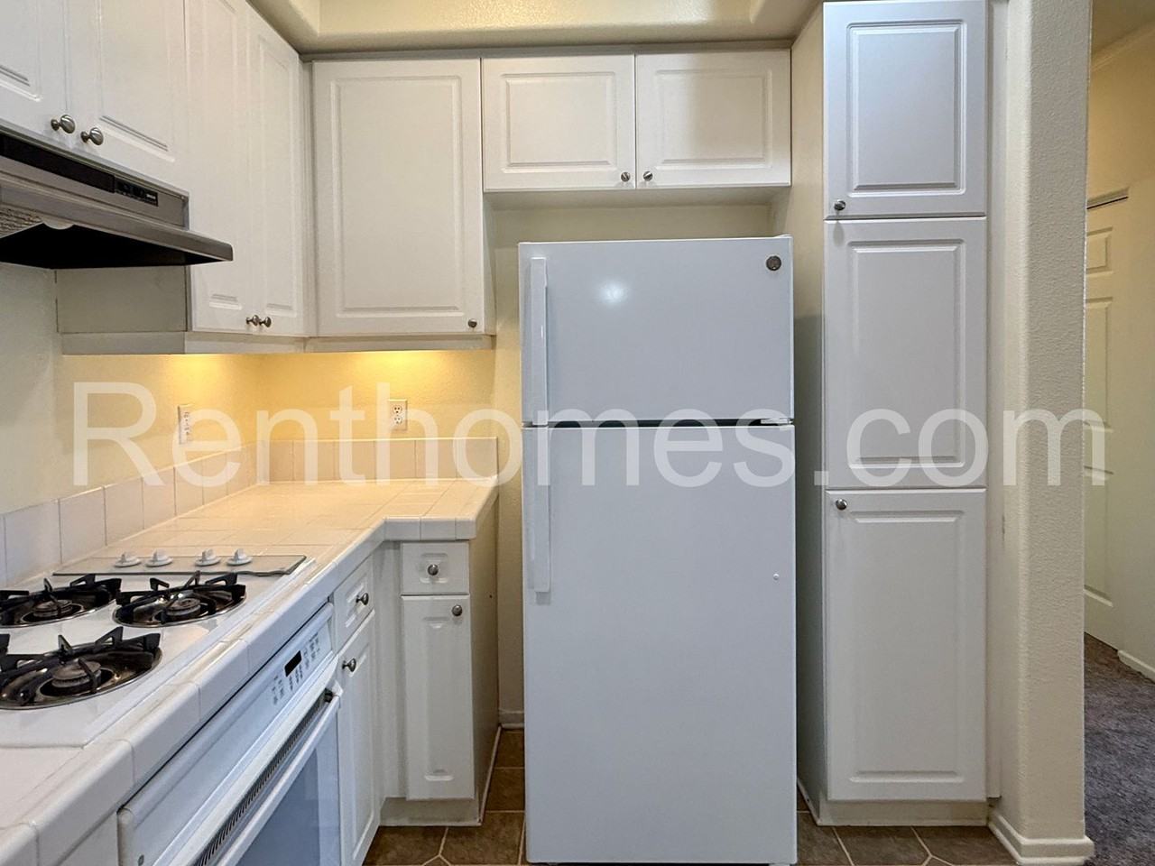 10782 Sabre Hill Dr - Photo 7 of 21