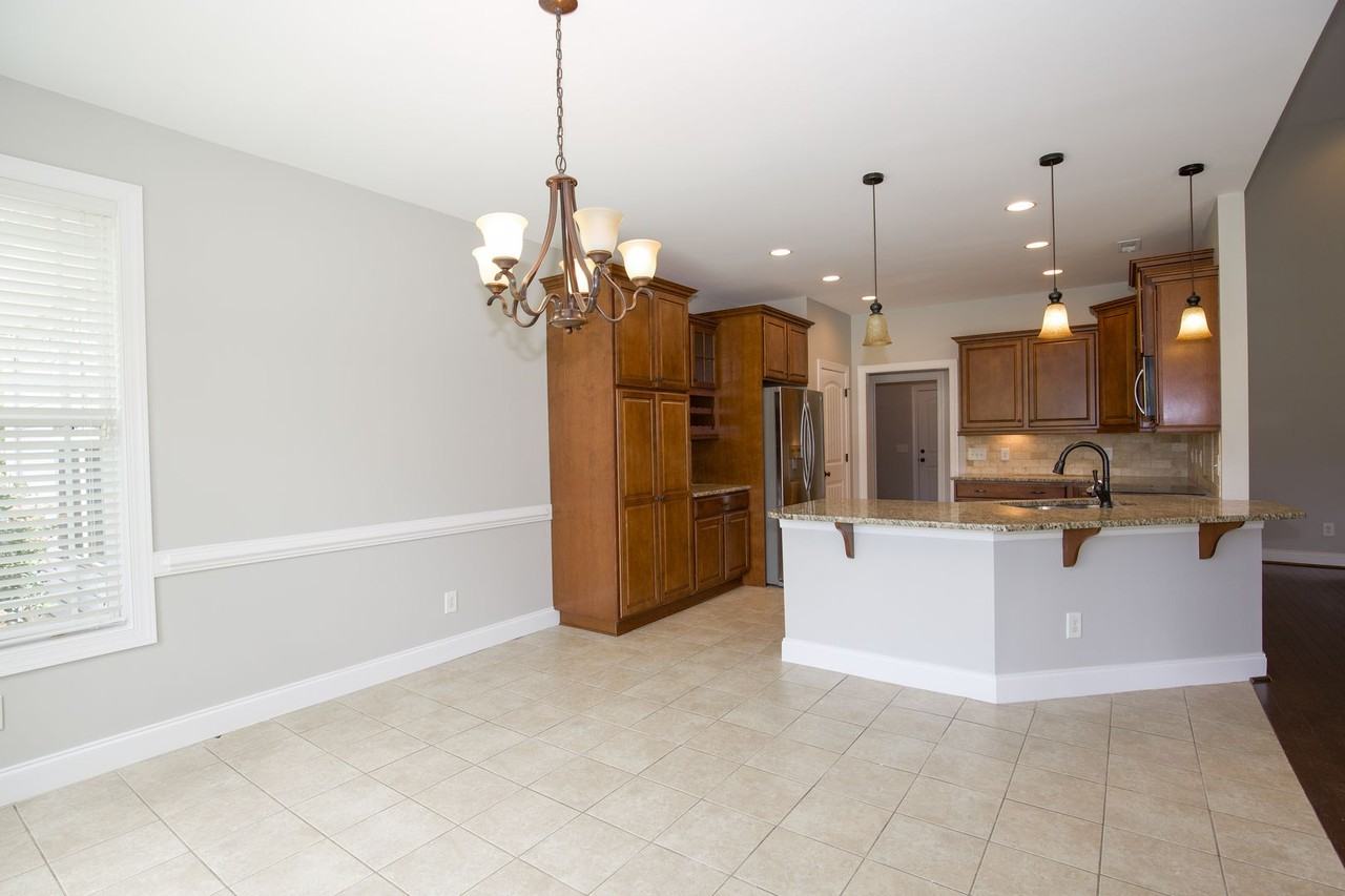 1265 Greenbriar Drive - Photo 4 of 50