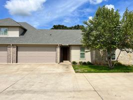 featured image of 2976 Elkton Trail