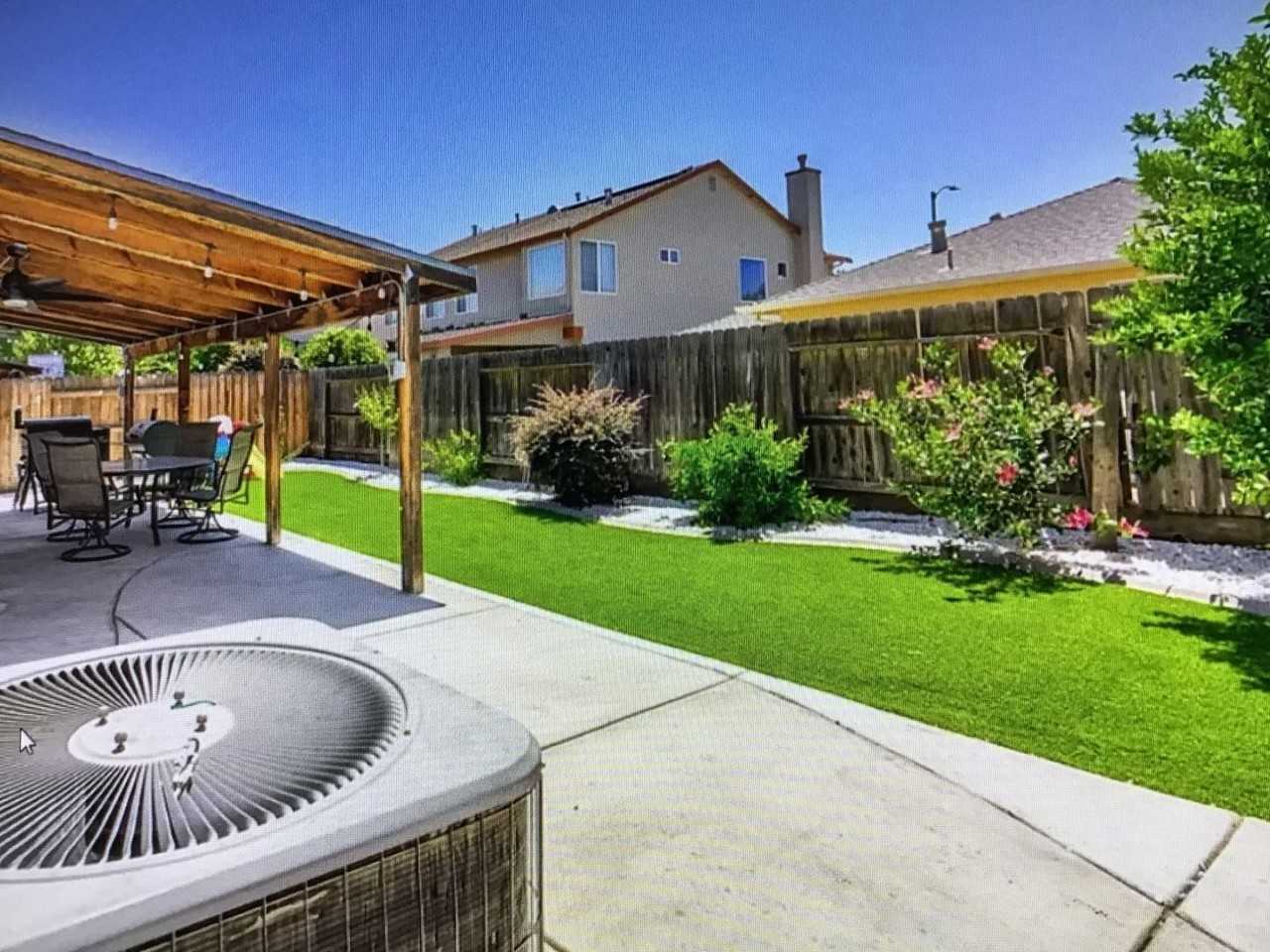 1012 Beymer Loop - Photo 6 of 17