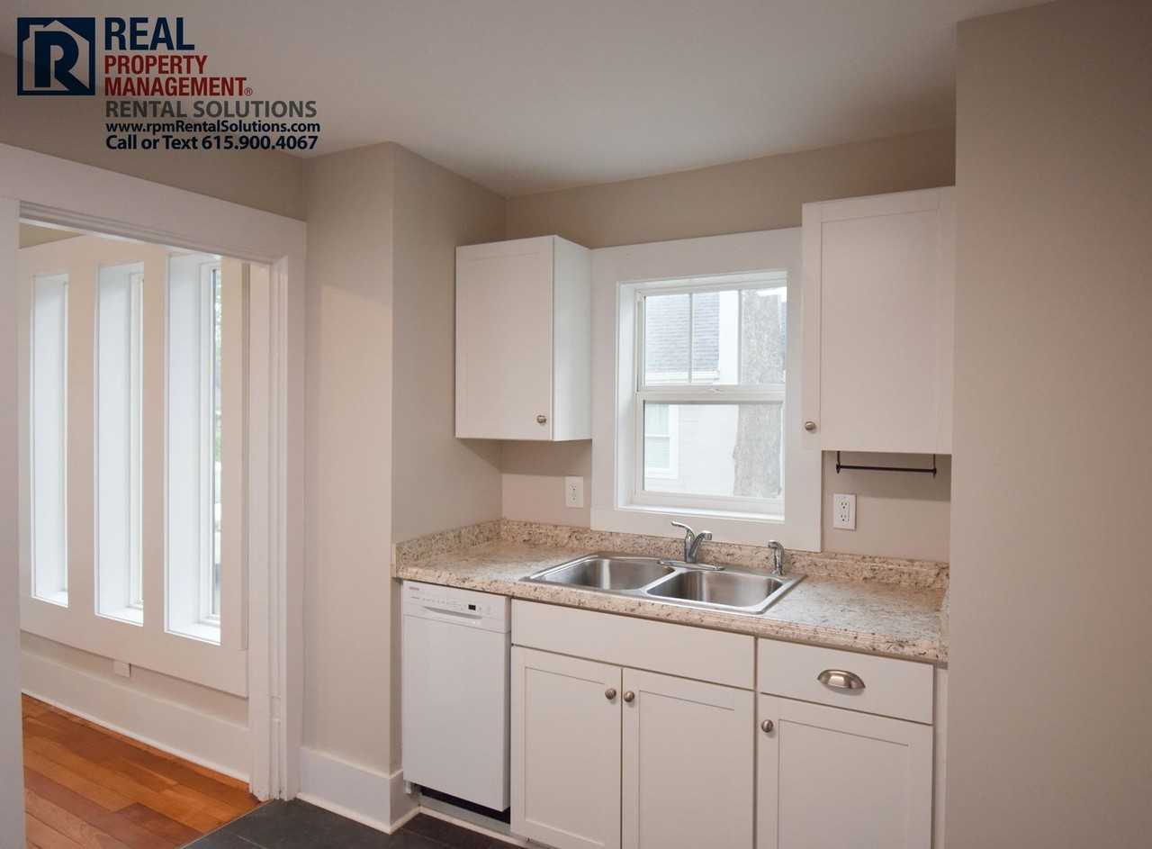 211 2nd Ave - Photo 6 of 15