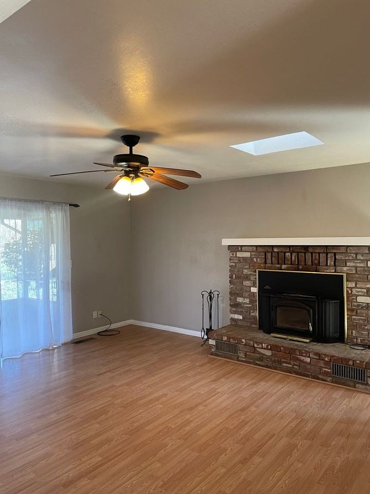 2938 Grape Way - Photo 7 of 28