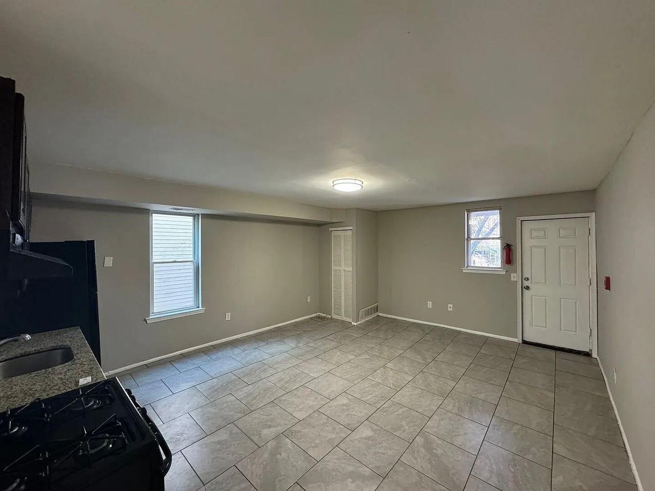 141-145 Cooper Avenue - Photo 4 of 19