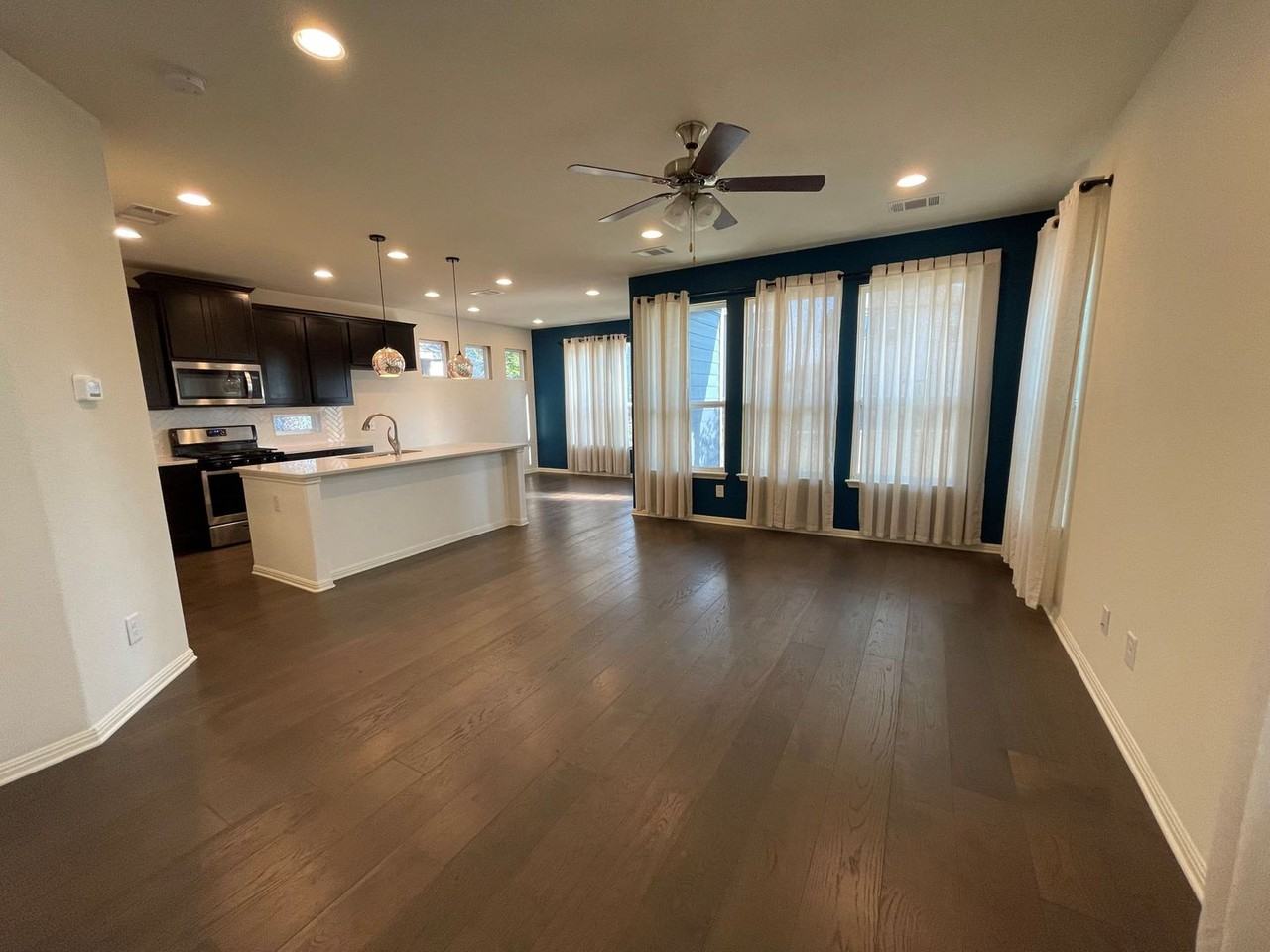 142 Simon - Photo 4 of 10