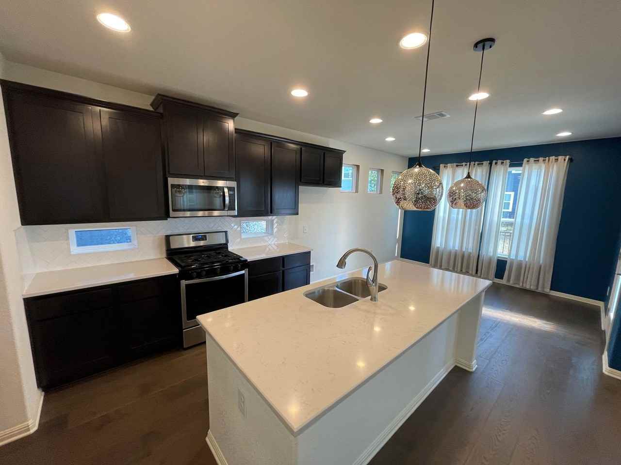 142 Simon - Photo 5 of 10