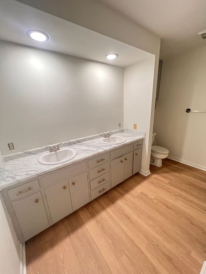 115 Simmons Road - Photo 5 of 11