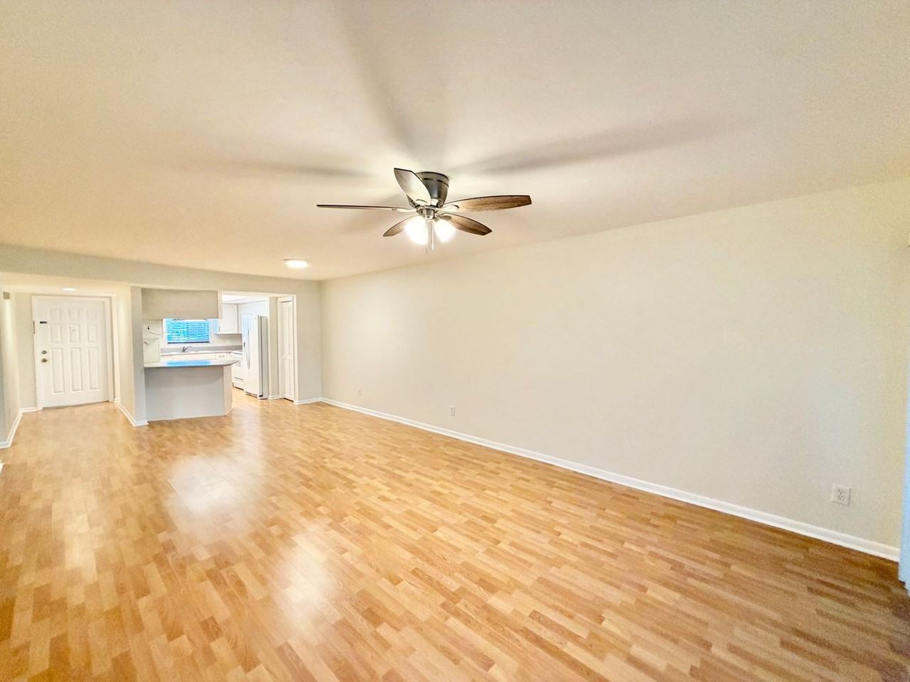 175 Cypress Way East - Photo 2 of 19