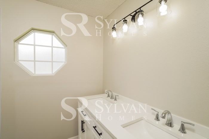 2355 Waterfall Dr - Photo 7 of 15