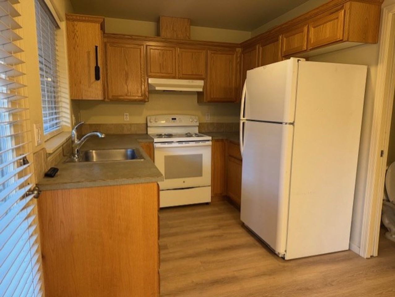 17 Southwest Roosevelt Avenue - Photo 4 of 10