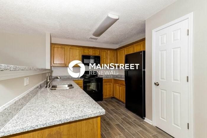 5319 Creekview Way - Photo 5 of 17