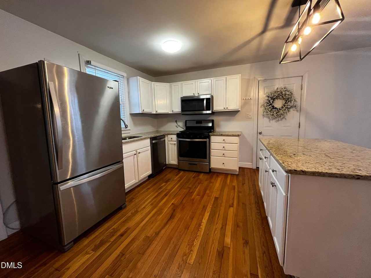 712 Hadley Rd - Photo 2 of 11