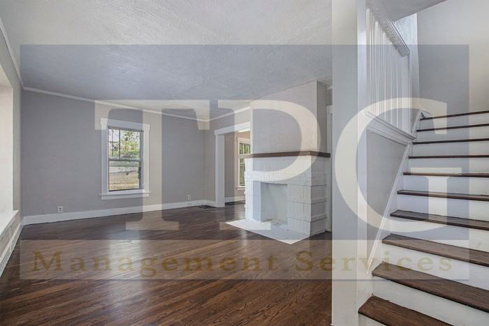 4241 Charlotte Street - Photo 5 of 23