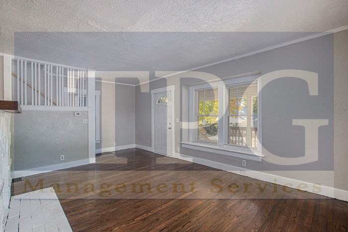 4241 Charlotte Street - Photo 6 of 23