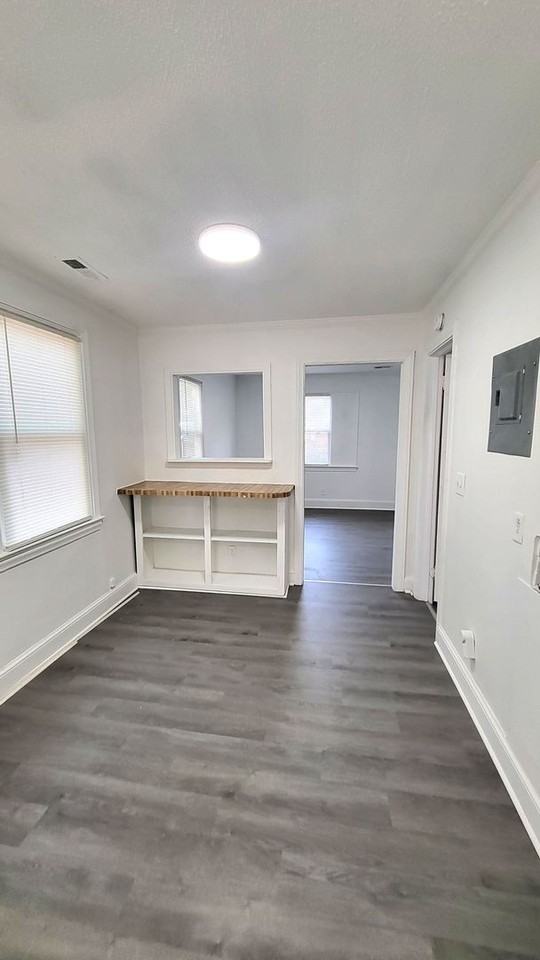 426 Robney Dr - Photo 6 of 10